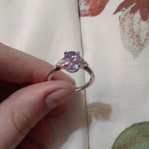 Gemstone ring
